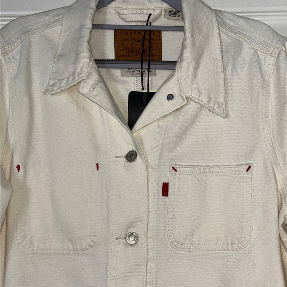 Levi's Iconic Chore Coat - Picture 7 of 9